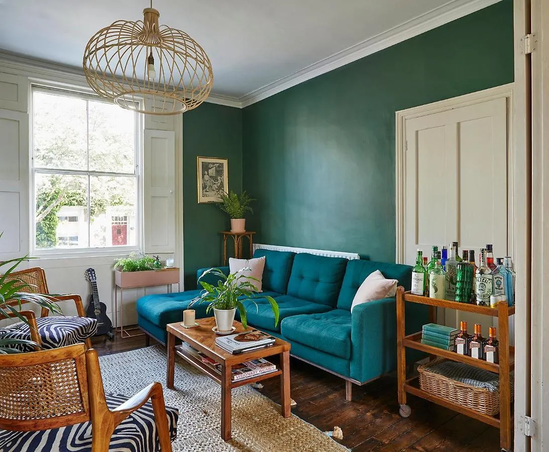 Joivy Stylish 2-Bed House With Private Garden In Hackney Apartment London