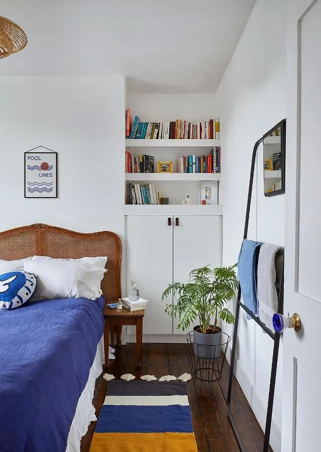 Joivy Stylish 2-Bed House With Private Garden In Hackney Apartment London 0*,  United Kingdom