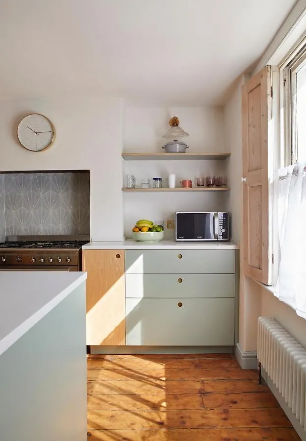 Joivy Stylish 2-Bed House With Private Garden In Hackney Apartment London