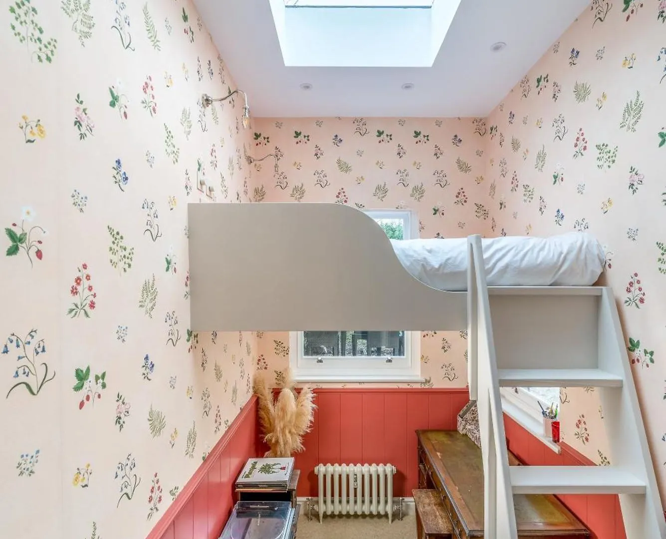 Joivy Stylish 2-Bed House With Private Garden In Hackney Apartment London